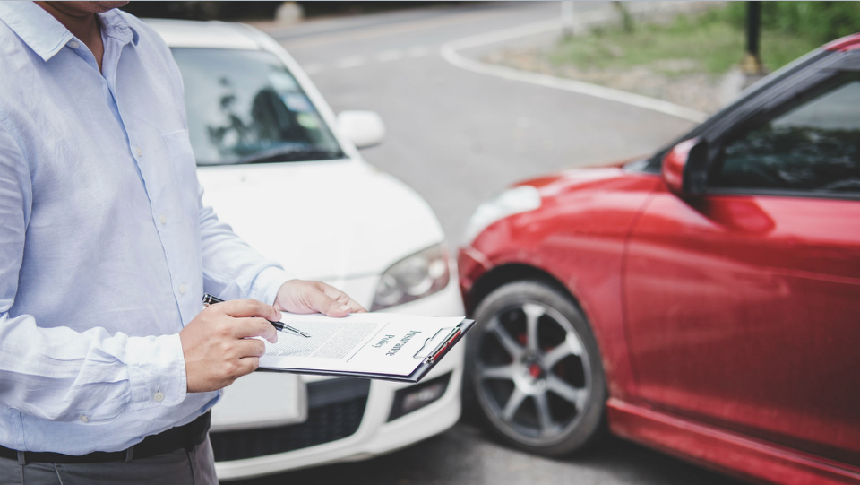 seguro de auto para latinos