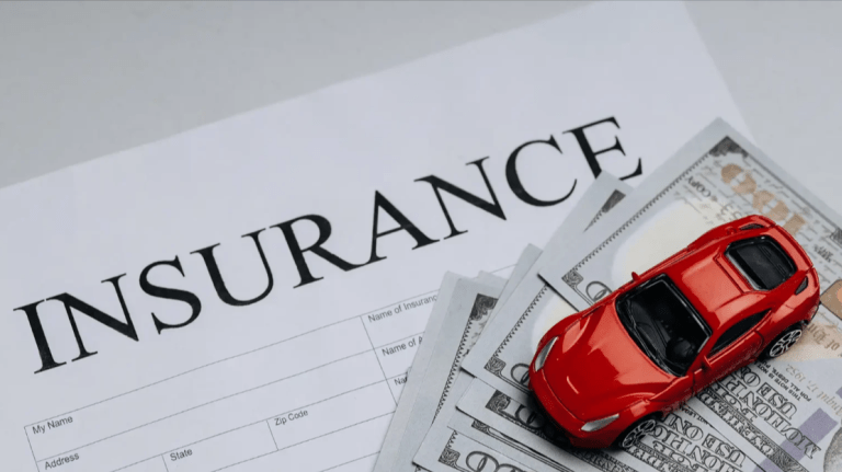 Seguro de auto para autos financiados: lo que todo latino debe saber antes de firmar